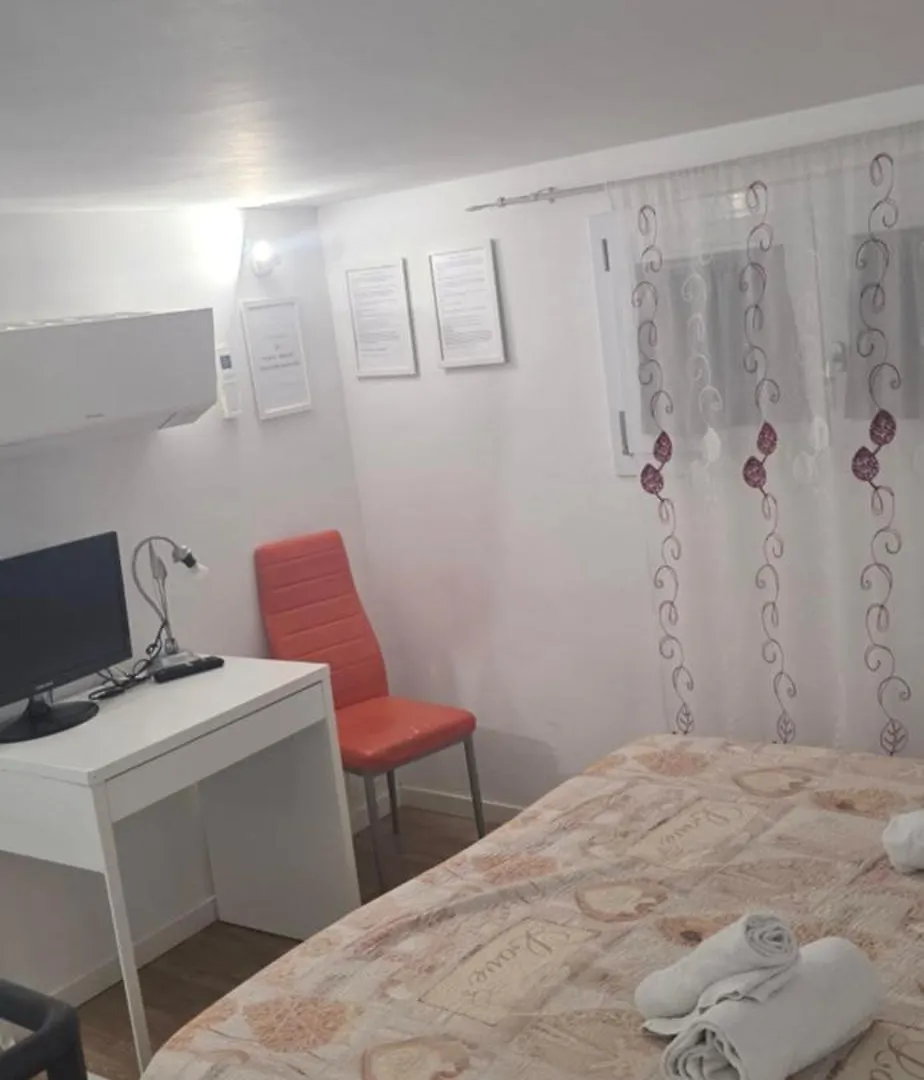 Guest house Tourist House Palermo Hotel
