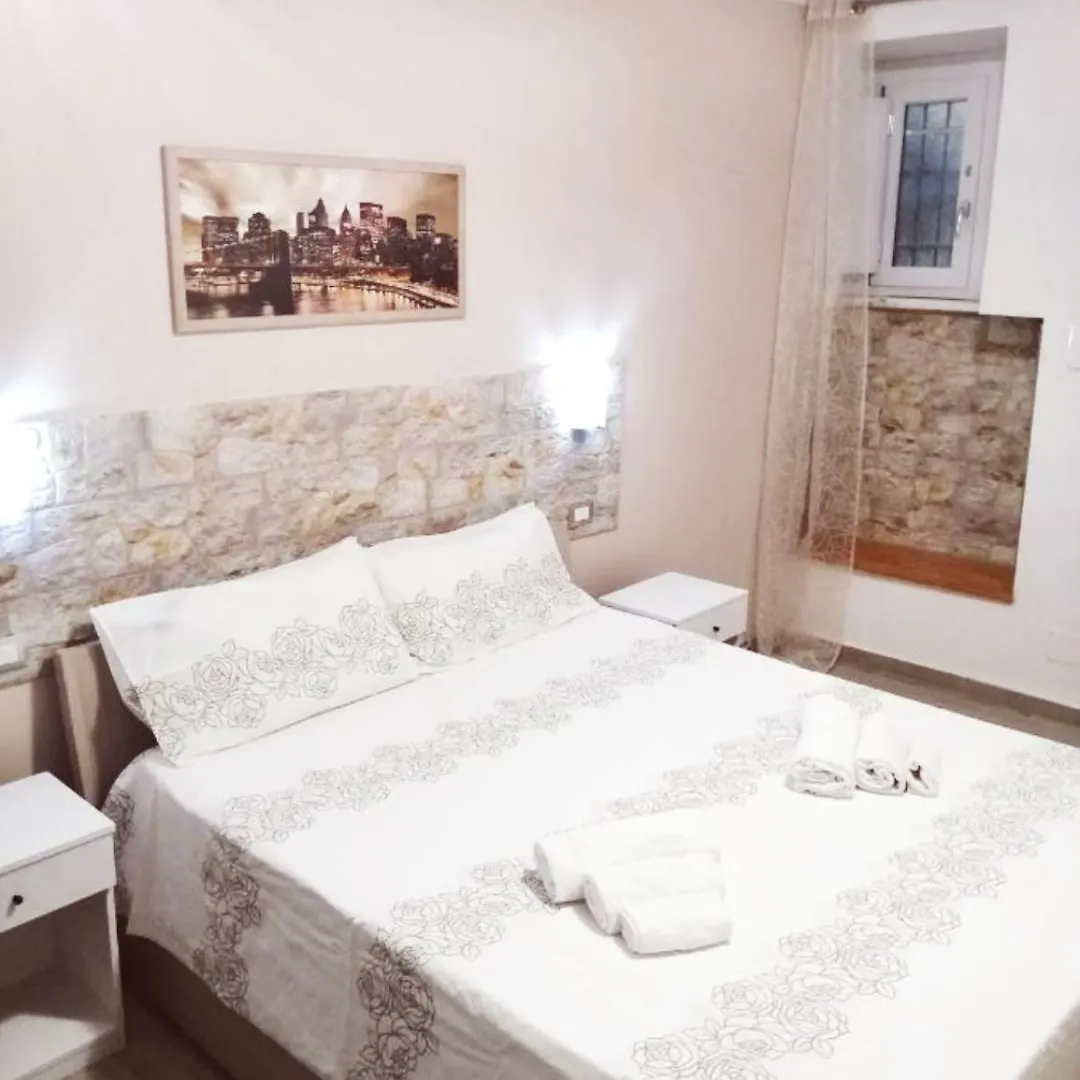 Guest house Tourist House Palermo Hotel